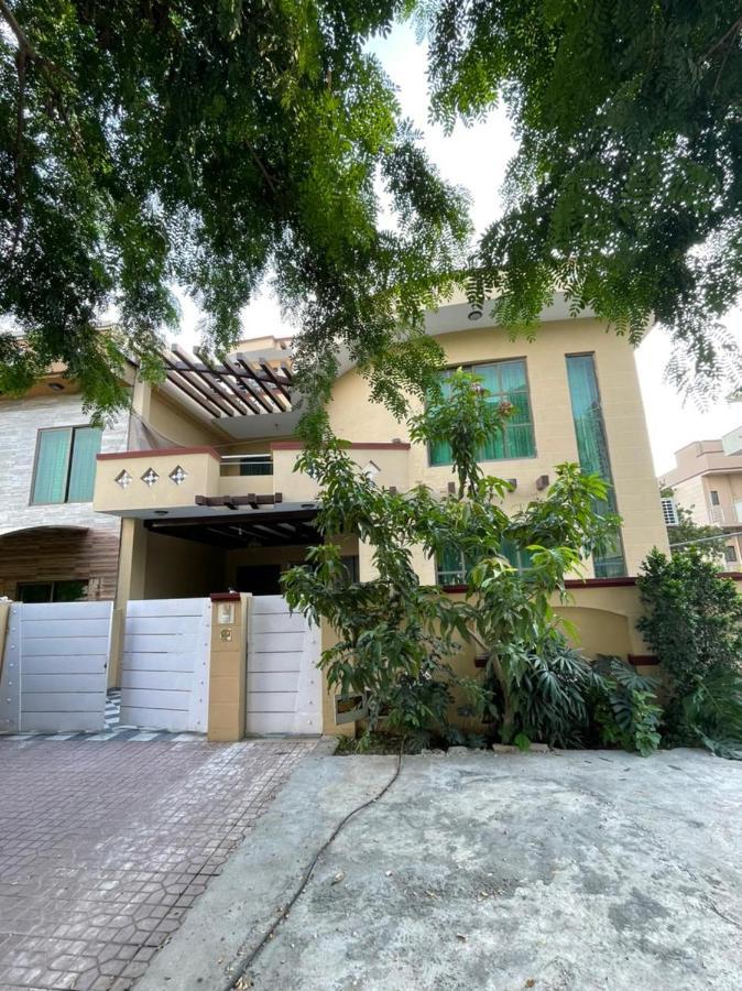 Shelton Mellton Lodges Rawalpindi Dış mekan fotoğraf