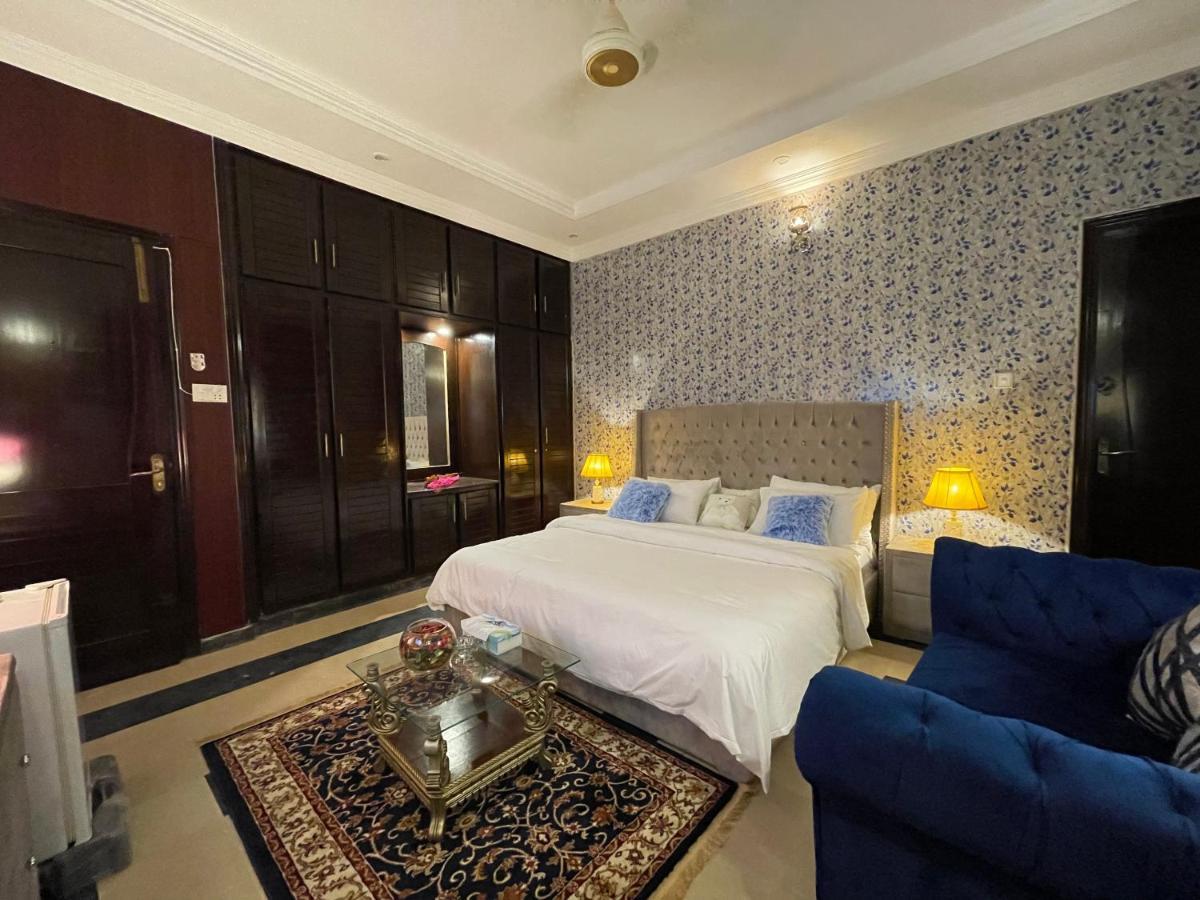 Shelton Mellton Lodges Rawalpindi Dış mekan fotoğraf