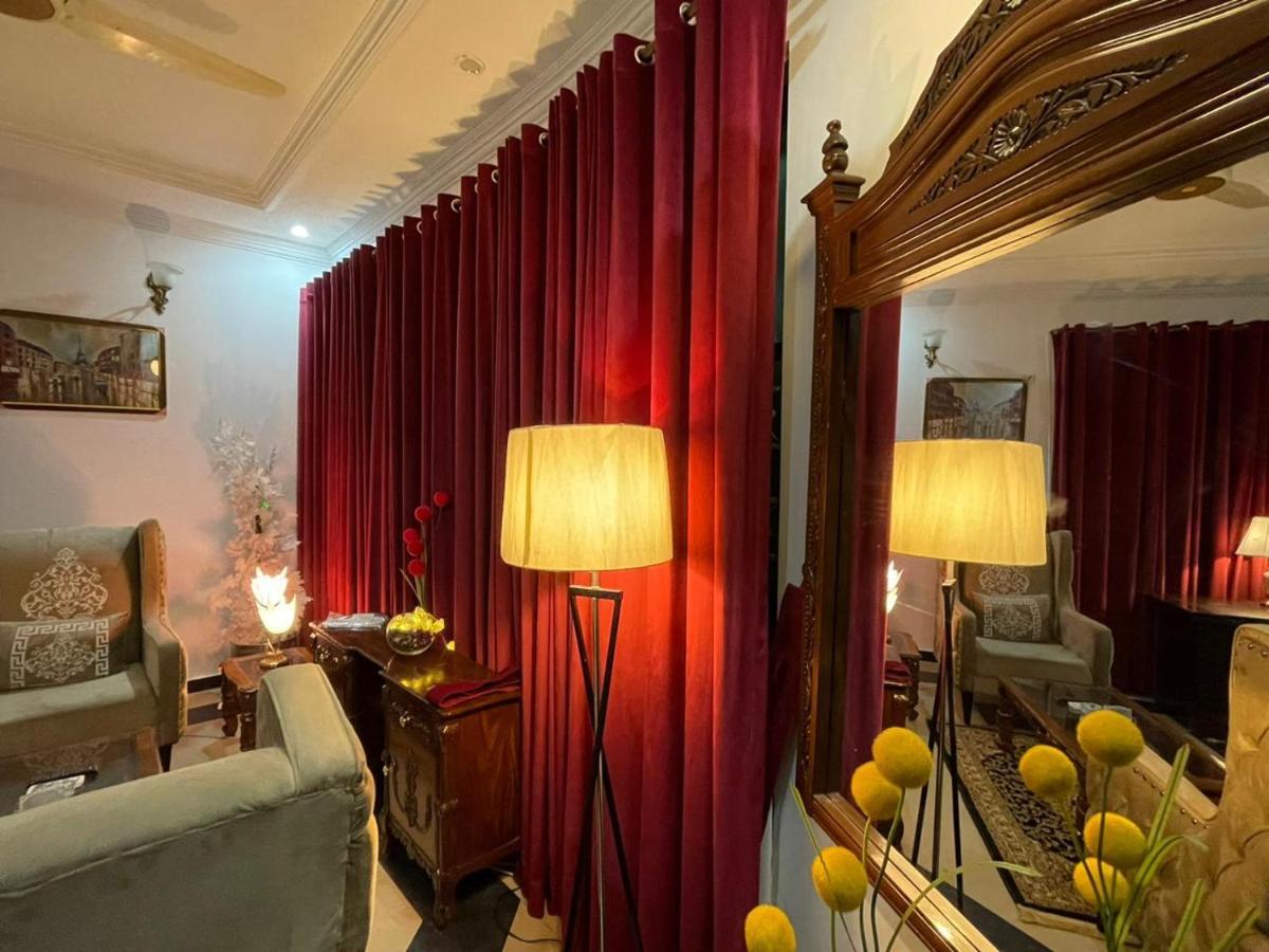 Shelton Mellton Lodges Rawalpindi Dış mekan fotoğraf
