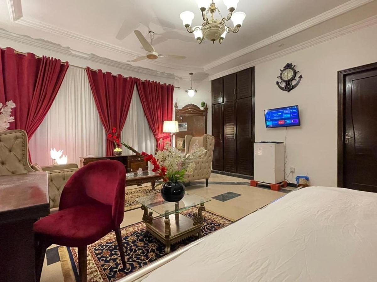 Shelton Mellton Lodges Rawalpindi Dış mekan fotoğraf